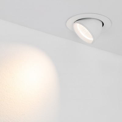 024026-14-in-light.jpg