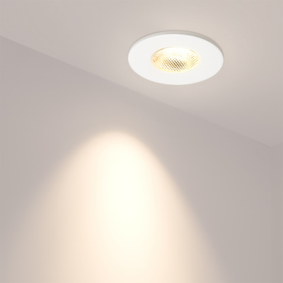 017463-3-LTM-R35WH.jpg